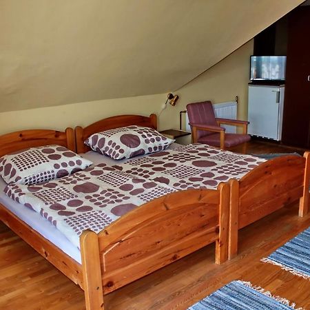 Pigal Panzio Bed and Breakfast Badacsonyörs Εξωτερικό φωτογραφία